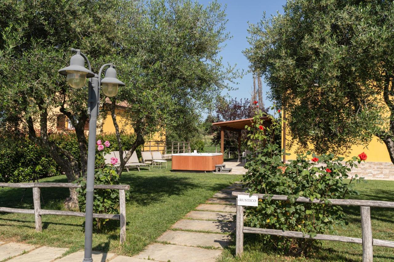 Montenovo Country House Ostra Vetere Zewnętrze zdjęcie