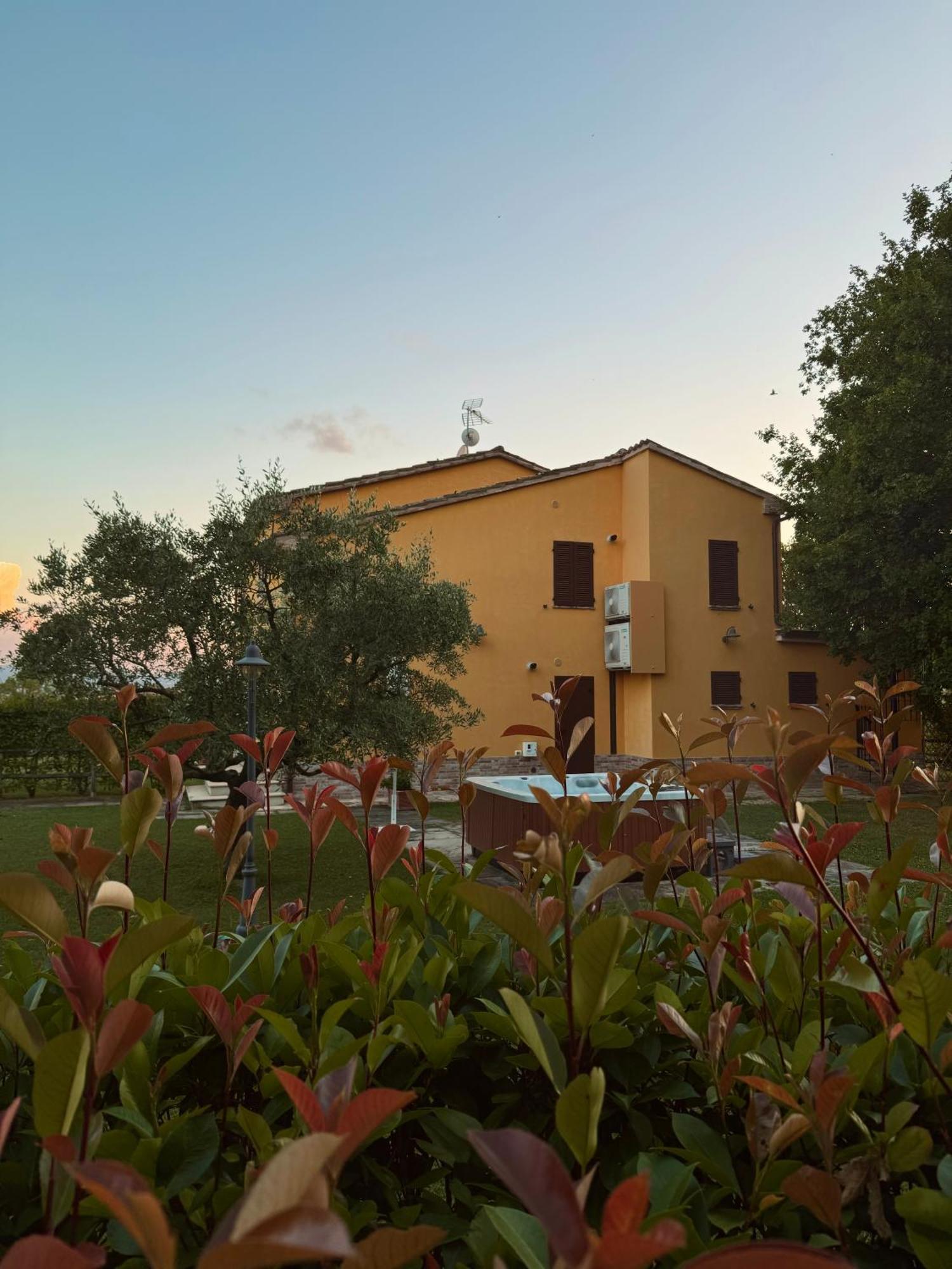 Montenovo Country House Ostra Vetere Zewnętrze zdjęcie