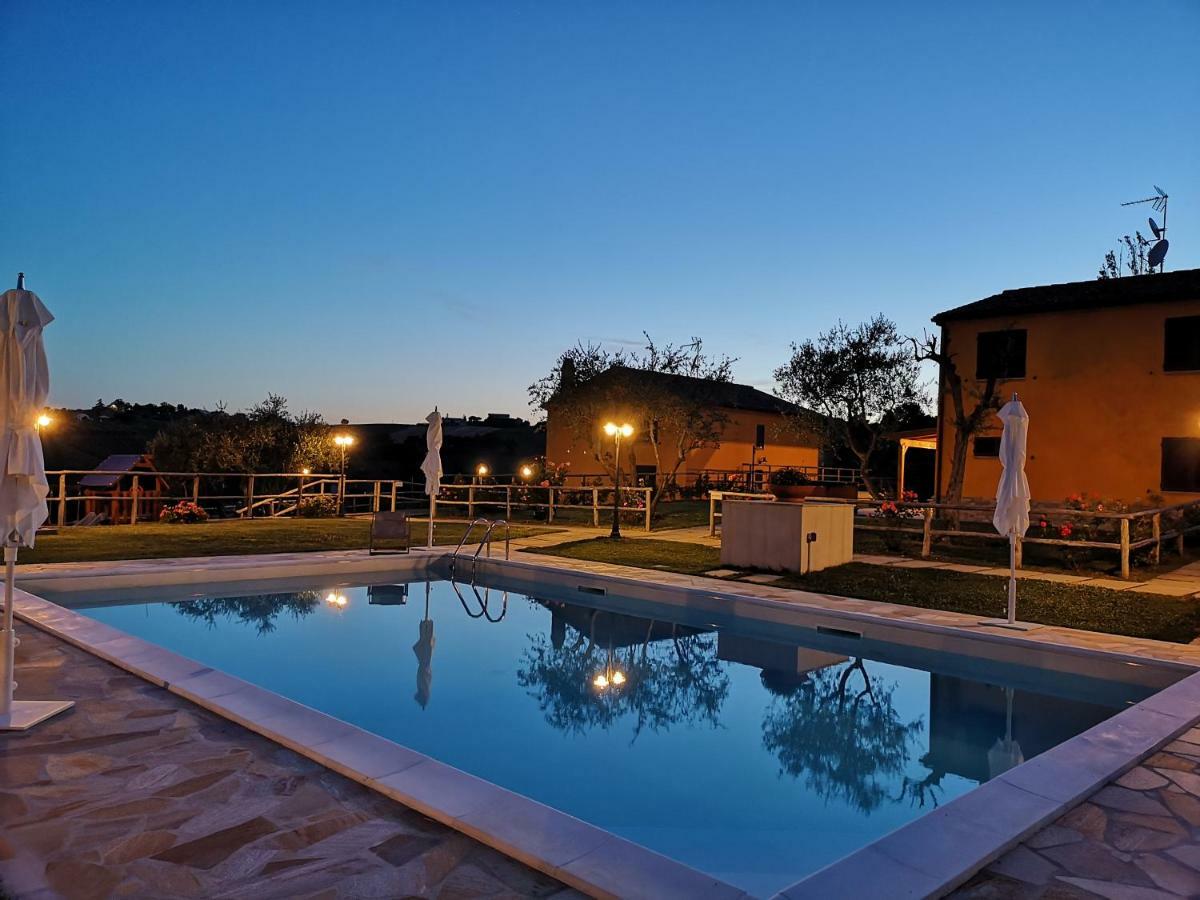 Montenovo Country House Ostra Vetere Zewnętrze zdjęcie