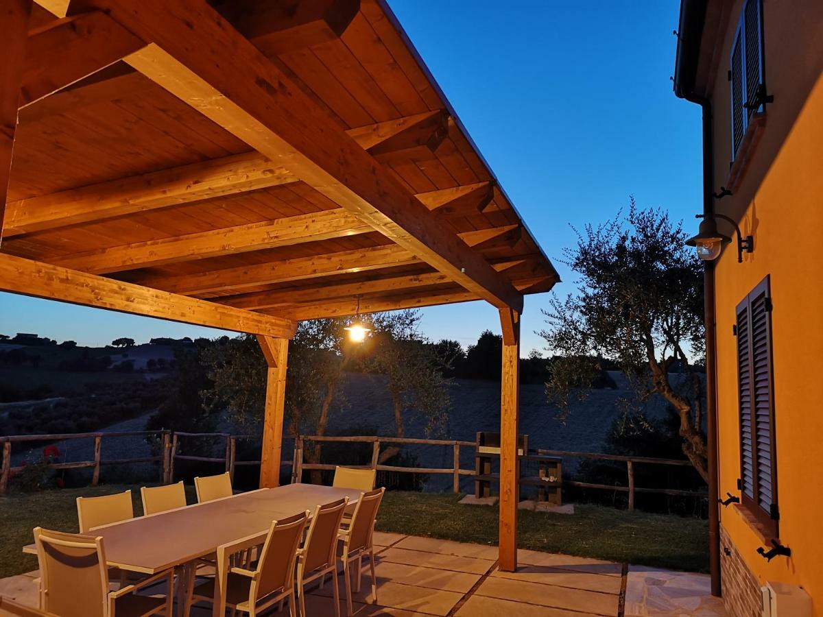 Montenovo Country House Ostra Vetere Zewnętrze zdjęcie